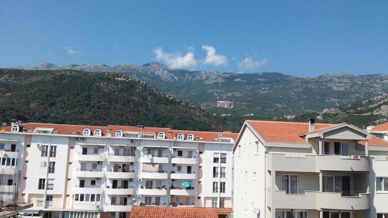 Nataliia Twister Apartment Будва Екстериор снимка